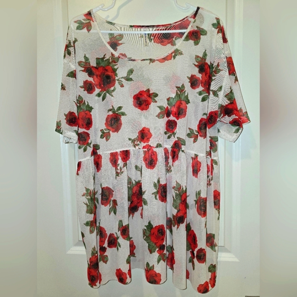 Floral Red and White Women's Top